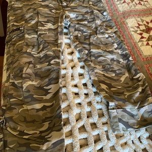 Harley Davidson camp capris